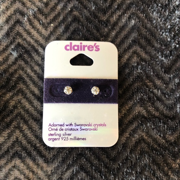 Swarovski round earrings - Picture 3 of 5